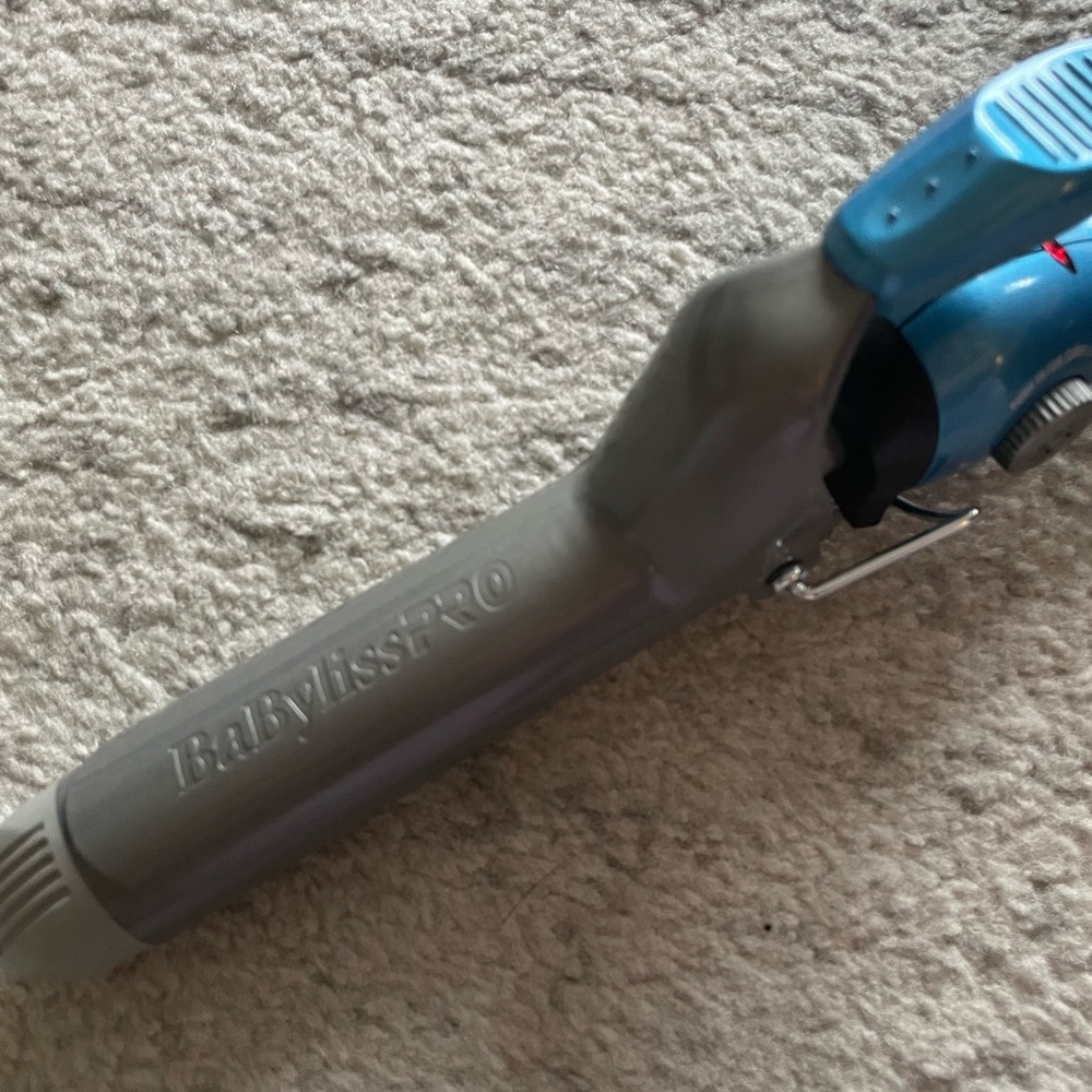 BaBylissPRO Nano Titanium Spring Curling Iron